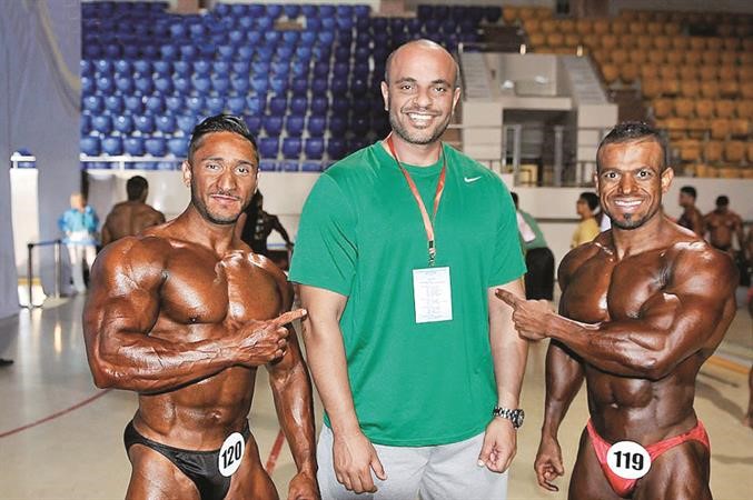 بدر بودي مع بطلين من الكويت