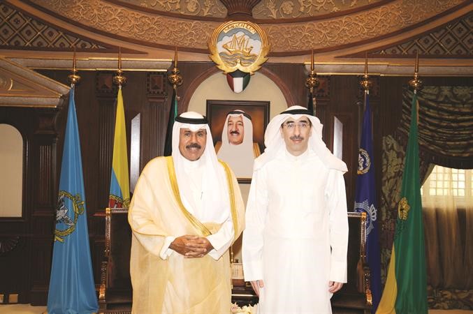 سمو ولي العهد الشيخ نواف الاحمد مستقبلا د علي الكاظمي﻿