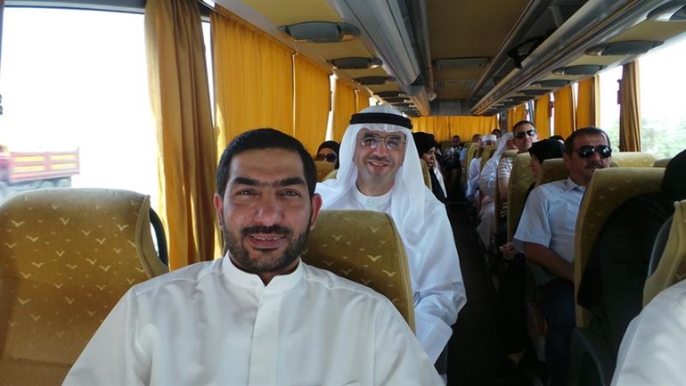 وفد العمرة متجها الى مطار جدة في طريق العودة