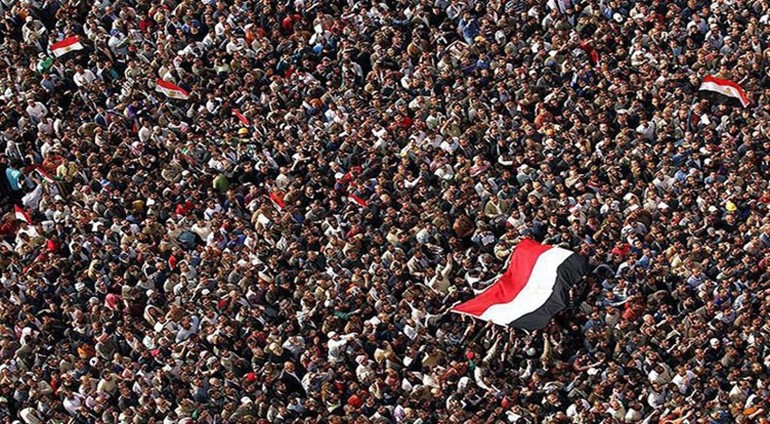 تقرير: مظاهرتان بمصر كل ساعة و5544 احتجاجاً منذ بداية 2013