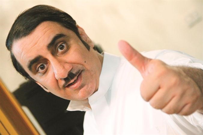  حسن عسيري في شخصية ابو سوالف ﻿