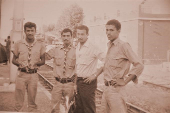 سليمان الزايد وعزوز الجزائري وحسن الناصر وهاشم الكبسي في الجزائر وهران عام 1966﻿