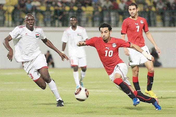 نجم الفراعنة محمد صلاح ورقة هجومية رابحة امام زيمبابوي﻿