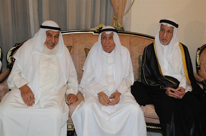 عبدالعزيز العدساني والعم خالد الجسار والعم حمود الجسار