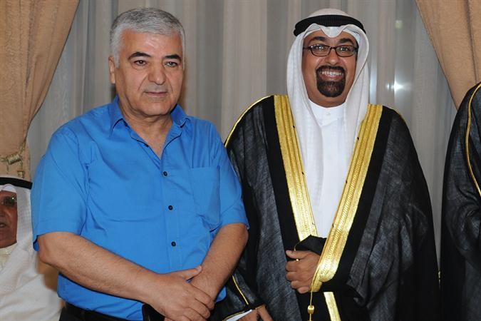 دمنير الحاج مهنئا