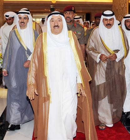 صاحب السمو الامير خلال حضوره لرعاية المؤتمر