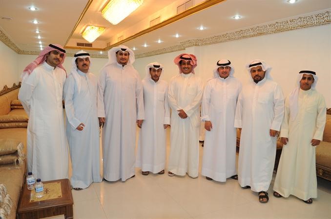 مجموعة من رواد ديوان البصيص