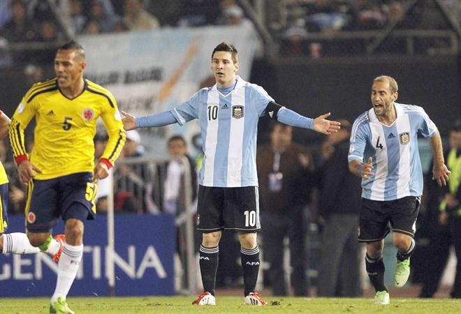 الارجنتيني ميسي شارك في التعادل السلبي لراقصي التانغو مع كولومبيا رويترز