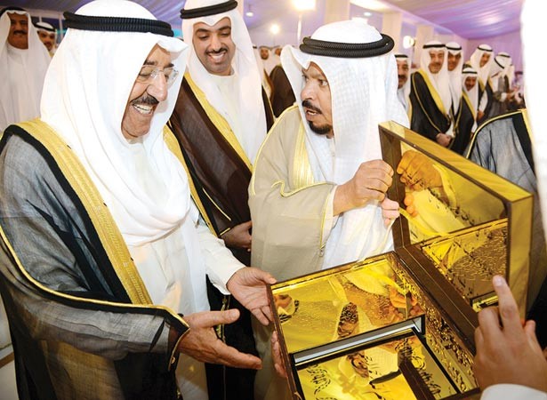 هدية تذكارية لصاحب السمو الامير من محمد المسيلم