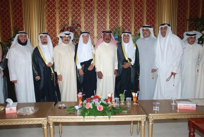 علي الشريدة وسليمان السيجاري وعبدالعزيز الحريبي ومحمد الغديري وعبدالله السلامة يباركون