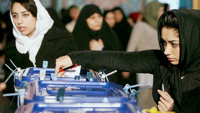 الانسحابات تشعل منافسة انتخابات إيران الرئاسية