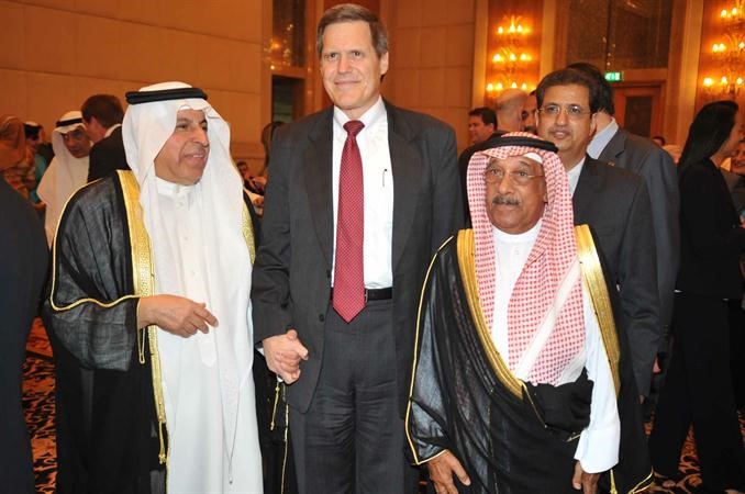 السفير السعودي عبدالعزيز الفايز والسفير الاميركي ماثيو تولر والقائم بالاعمال اليمني يشاركون احتفالات الاردن