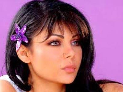صورة غريبة لـ «هيفاء وهبي» تثير الجدل على مواقع التواصل الاجتماعي