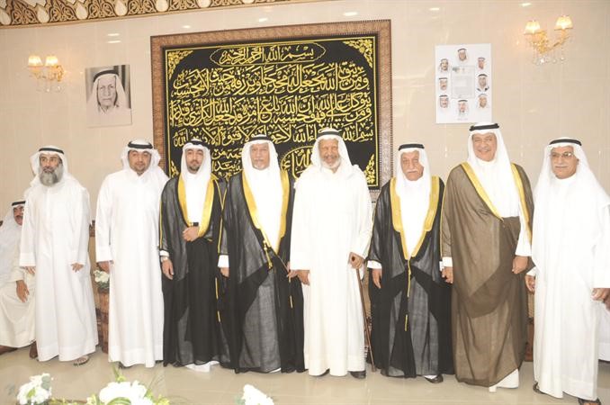 الشيخ صباح الناصر وسعد المكيمي ووضاح المسباح يهنئون	انور الكندري
﻿