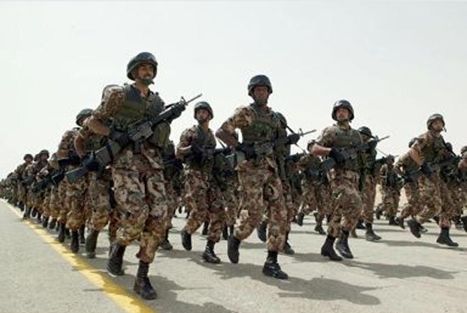 الجيش المصري يؤكد: لن نتدخل في الشؤون الداخلية للدول الأخرى