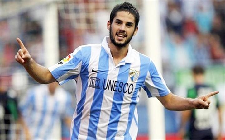 ايسكو يكشف عن تلقيه عرضين من ريال مدريد ومان سيتي