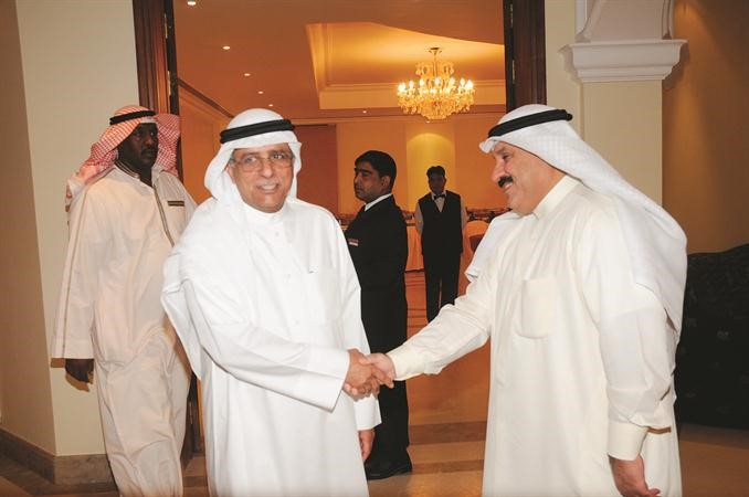 مشاري العصيمي مهنئا خالد القطامي انور الكندري