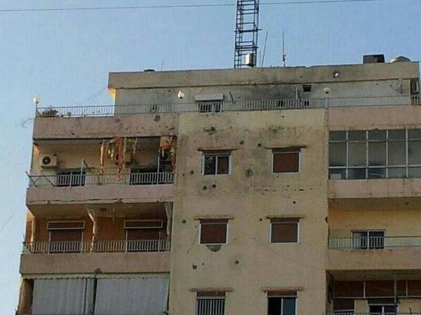 بالصور.. اقتحام فيلا فضل شاكر وتكسير محتوياتها