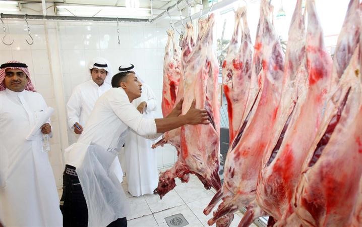 تفتيش على محال بيع اللحوم