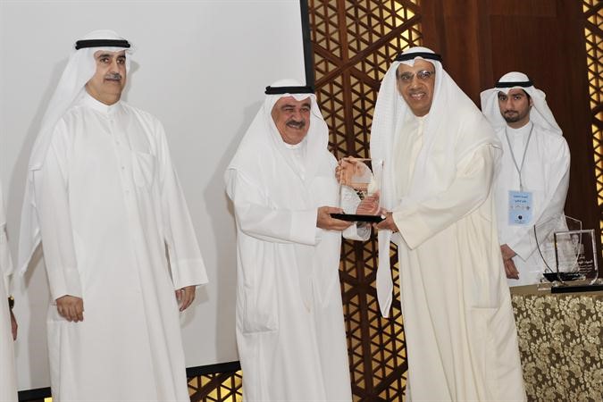 الشمالي مكرما سامي الرشيد بحضور نزار العدساني