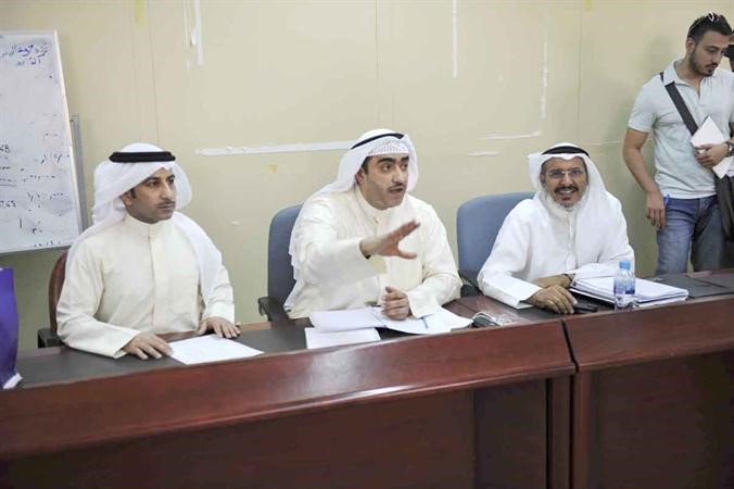 ثامر عرب متحدثا للمساهمين خلال اجتماع العمومية 	هاني عبد الله﻿
