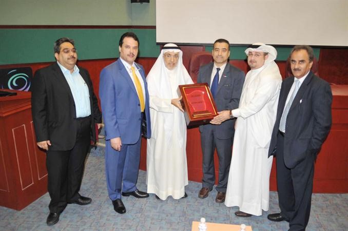 جانب من حفل تكريم دعبدالمحسن التركي سعود سالم