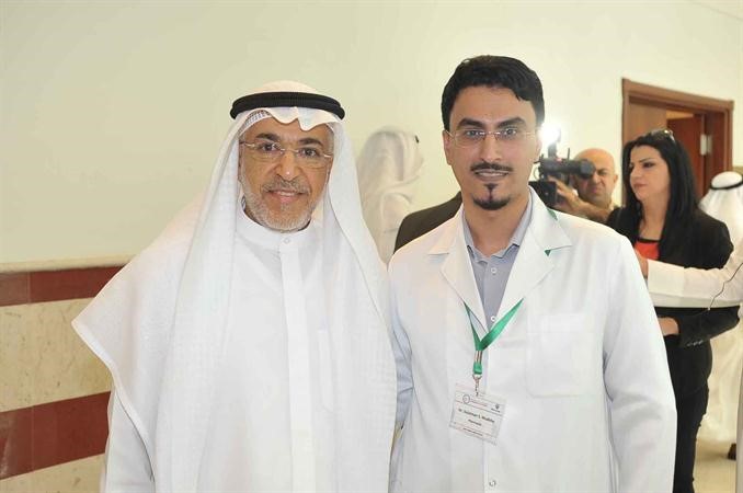 دعادل العصفور