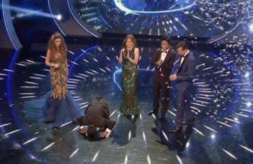 بالفيديو.. محمد عساف يحسم «أراب آيدول» بأكثر من 60 مليون صوت.. والرئيس الفلسطيني يمنحه لقب «سفير النوايا الحسنة»