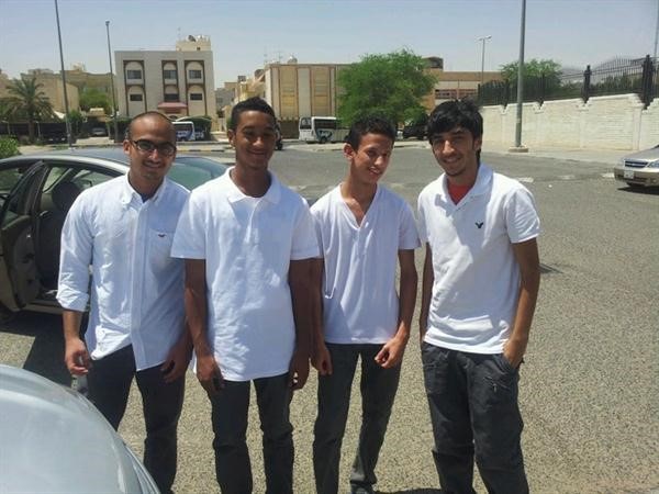 محمد عادل وناصر المطوع ومحمد فيروز وصقر العباد