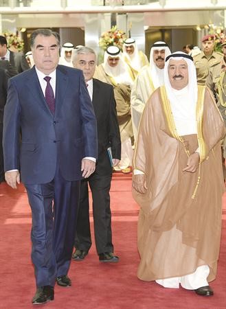 صاحب السمو الامير الشيخ صباح الاحمد مستقبلا رئيس طاجيكستان﻿