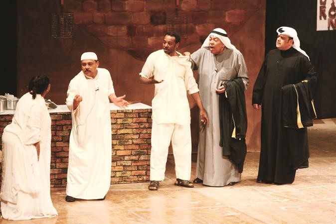  الفنان القدير سعد الفرج وغانم السليطي في مسرحية عنبر و11سبتمبر