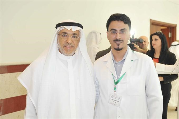 دعادل العصفور 