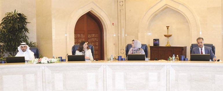 دمحمد الهيفي وذكرى الرشيدي ودرولا دشتي ونايف الحجرف﻿