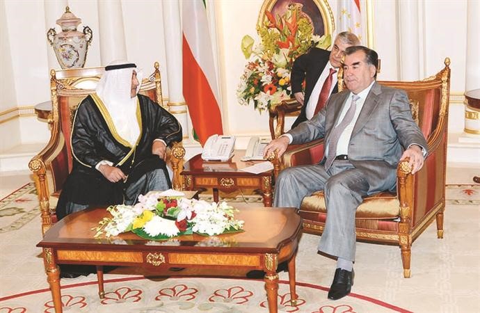 الرئيس رحمان خلال لقائه عبدالوهاب البدر﻿