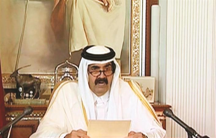 صورة ماخوذة من التلفزيون لامير قطر السابق الشيخ حمد بن خليفة خلال القاء خطابه امس افپ
