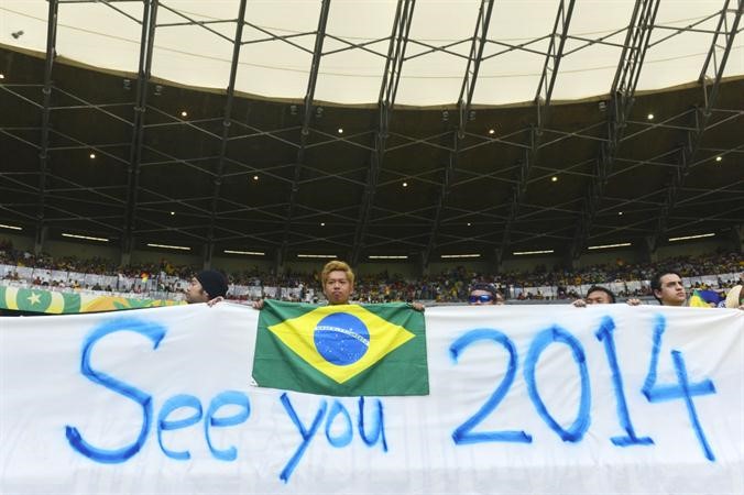 الجماهير اليابانية تنتظر شيئا افضل من منتخب بلادها في كاس العالم 2014	 افپ﻿