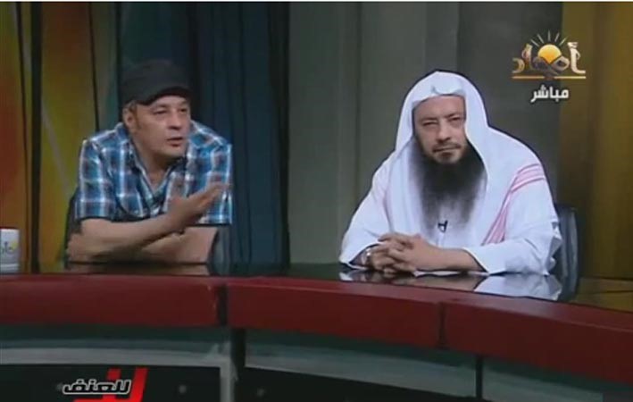 بالفيديو لأول مرة.. الممثل عمرو عبدالجليل مع توأمه الداعية الإسلامي أيمن: نحن لا نختلف