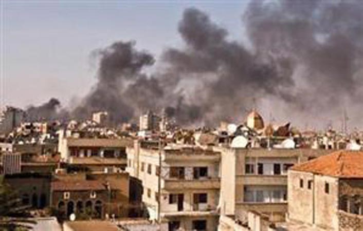 مدنيون سوريون في باريس يروون مشاهد مروعة من مأساة الحرب في حلب