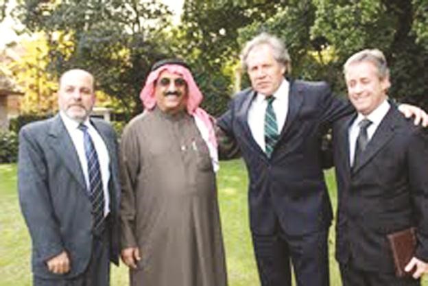 السفير سعود الرومي مستقبلا وزير خارجية الاروغواي د لويس الماغرو﻿