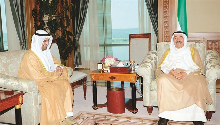 صاحب السمو الامير الشيخ صباح الاحمد مستقبلا د نايف الحجرف﻿