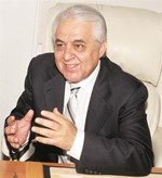 د.صلاح الدين الغول لـ «الأنباء»: التدخين سبب رئيسي للجلطة 