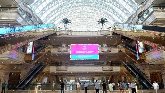 بالصور.. افتتاح أكبر مبنى في العالم