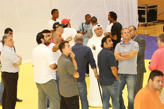 الشيخ طلال المحمد وخالد حبيب يتابعان الاستعدادات للافتتاح ﻿