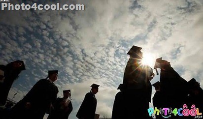 بالصور.. احتفالات تخرج الجامعات في مختلف دول العالم