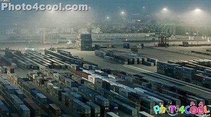 بالصور.. أضخم سفينة حاملة بضائع في العالم