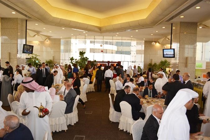 حضور كبير في مائدة قريش