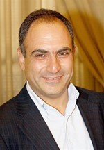 زياد اسود ﻿