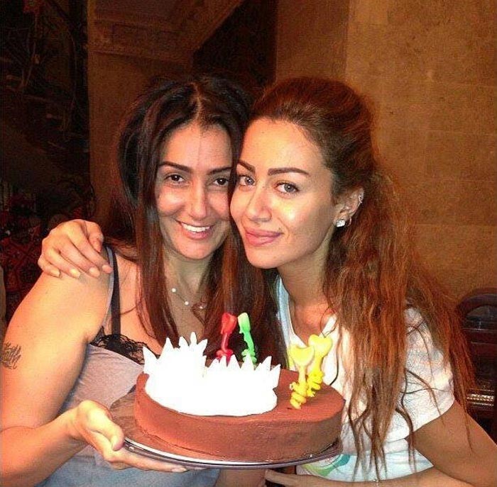 بالصور.. غادة عبدالرازق تحتفل بعيد ميلادها.. وتتبرع بمليون جنيه لصندوق الدعم المصري 