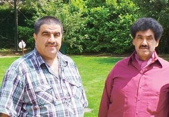 سمو الشيخ ناصر المحمد والزميل احمد اسماعيل بهبهاني