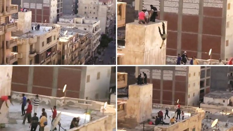  صورة مركبة بثها نشطاء على يوتيوب لالقاء مجهولين لمتظاهرين من فوق عمارة بالاسكندرية افپ 
